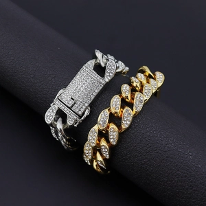 Iced out 20mm brede hiphop Cuban link armbanden in zilver en goud met diamantaccenten