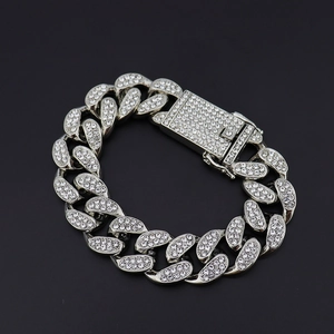 Zilveren 20mm brede Iced-Out Cubaanse schakelarmband voor heren met witte zirkoniasteen