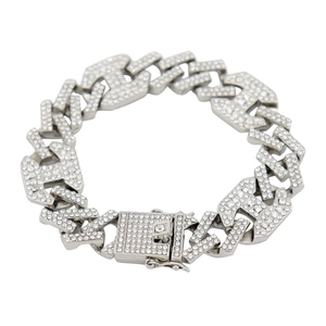 Chaîne cubaine hip hop argentée pour hommes avec diamants carrés et fermoir à cliquet