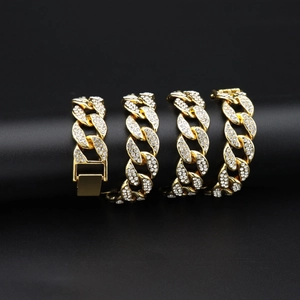 Chaîne Cuban Link Miami 15mm dorée avec incrustation complète de strass brillants