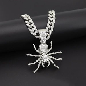 Hip-Hop Spider Pendant Necklace Alloy Iced Out Rhinestone Bold Cuban Chain Streetwear Jewelry Men Women Accessories