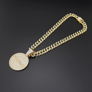Collar hip hop de oro con cadena cubana y colgante BORNBOY con cristales para hombre