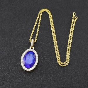 Collier hip hop plaqué or avec pendentif saphir bleu ovale et cristaux scintillants