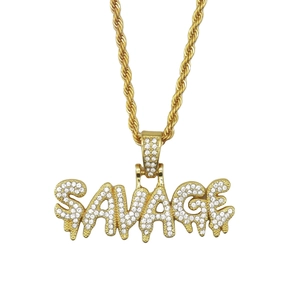 Hip hop SAVAGE μενταγιόν κολιέ σε χρυσό με λαμπερά διαμάντια και χρυσή αλυσίδα σχοινί