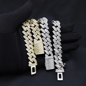 Chaîne cubaine 13mm Hip Hop avec zircons taille baguette en plaqué or et argent