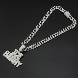 Chaîne cubaine argentée avec pendentif lettre diamant ICEBERRY 12mm pour style hip-hop