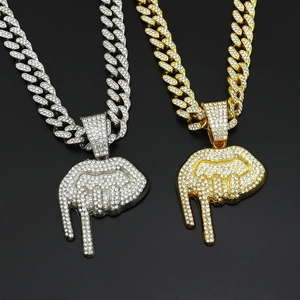 Collier Pendentif Lèvres Dégoulinantes Hip Hop Alliage Strass Chaîne Maillons Cubains Corde pour Homme Femme Bijoux