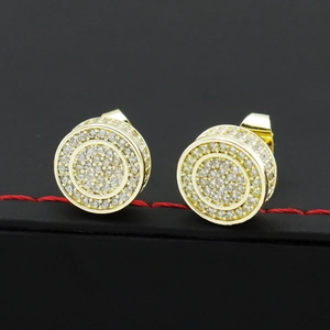 Boucles d'oreilles hip hop pour hommes plaqué or avec zircons 3A pavés de forme ronde