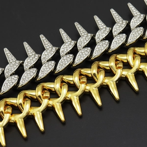 Hip hop Cuban link bracelet with gold spikes and silver diamonds for men