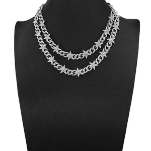Collier double couche hip hop avec étoiles incrustées de strass et chaîne cubaine