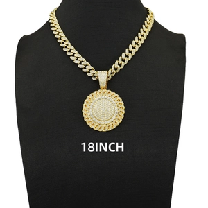 Collar de cadena cubana dorada de 18 pulgadas con colgante de sol y circonitas