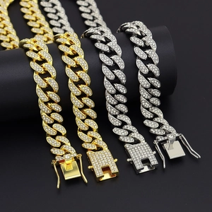Bijoux Hip Hop Chaîne à Maillons Cubains Glacés Pour Hommes Femmes Alliage Strass Pavé Collier Bracelet Mode Accessoire Tendance