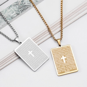 Collana con ciondolo a croce quadrata in acciaio inossidabile con scritte in oro e argento