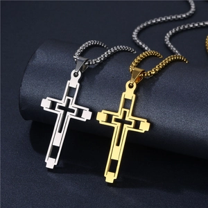 Collane da uomo con pendente a croce traforata in acciaio inossidabile oro e argento
