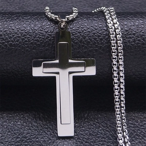 Collier Pendentif Croix Double Couche en Acier Inoxydable Chaîne Box Bicolore Pour Homme Femme Bijoux Design Punk Niche