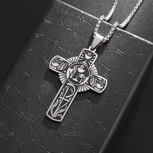 Vintage Stainless Steel Religious Cross Pendant Necklace Holy Spirit Grail Relief Design Jewelry For Men Women Church Gift