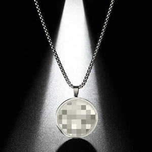 Vintage Stainless Steel Round Plate Pendant Necklace Retro Engraved Geometric Circle Hip Hop Fashion Jewelry For Men Women