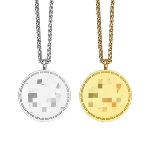 Collana con pendente geometrico circolare minimalista in acciaio inossidabile oro e argento