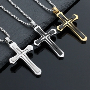 Collier Pendentif Croix Double Couche en Acier Inoxydable Punk Hip Hop Hommes Femmes Incrusté de Zirconium Bijoux