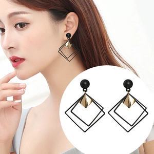 Korean Minimalist Geometric Rhombus Dangle Earrings With Silver Earring Post Alloy Black Gold Long Pendant Women Jewelry
