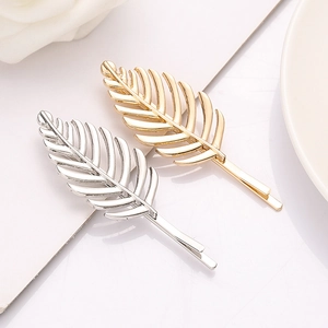 Élégante Pince à Cheveux Feuille en Alliage 3D Style Européen Américain Or Argent Plume Barrette Latérale Minimaliste Accessoires de Cheveux Femme