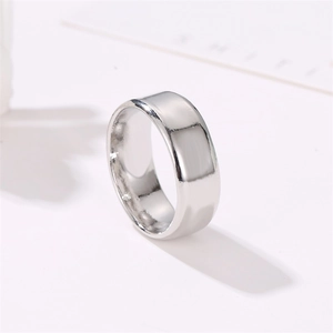 Polished silver minimalist band ring with high mirror finish for men and women