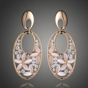 Eleganti Orecchini a Bottone a Forma di Fiore Ovale Cavo in Lega per Donna Con Pietra Occhio di Gatto e Strass Bianchi Gioielli Tonalità Oro