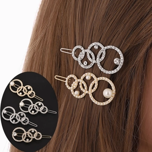 Barrette à Cheveux en Alliage Élégante Künstliche Perle Strass Cercles Superposés Géométrique Or Argent Pince pour Femmes Mariage Fête Accessoires