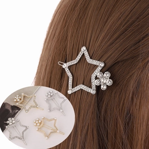 Barrettes Cheveux Étoile Évidée Style Coréen Alliage Künstliche Perle Strass Fleur Barrettes pour Femmes Accessoires Cheveux Élégants