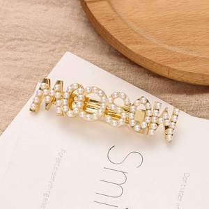 Elegante Fermaglio Per Capelli Lettera MOON Con Perla Artificial Sintetica Lega Oro Metallo Forcina Moda Accessori Capelli Donna Festa