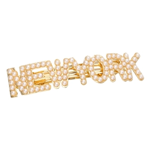 Barrette à cheveux dorée New York avec perles blanches élégantes pour un style tendance