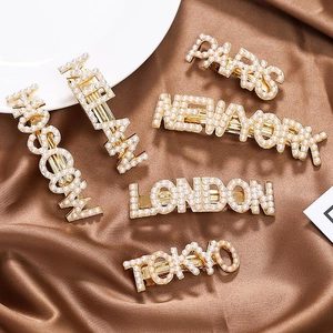 Mode Kunstparel Letter Haarclips Goud Legering Stad Namen PARIS LONDON NEW YORK Haarspelden Voor Vrouwen Feest Haaraccessoires