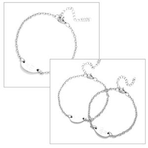 Vue détaillée des bracelets Best Friends gravés en argent avec fermoir mousqueton robuste