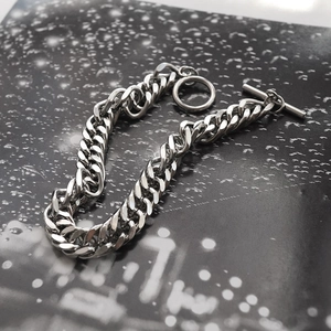 Silver stainless steel Cuban chain bracelet with OT toggle clasp in urban street style