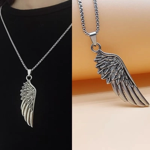 Collier Pendentif Aile d'Ange Plume Vintage Chaîne Box en Acier Titane Bijoux en Alliage pour Hommes Femmes Style Punk Hip Hop
