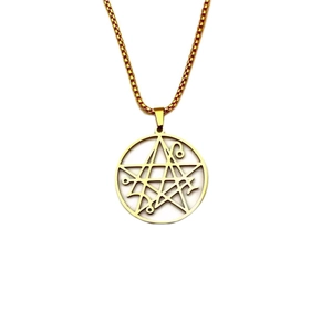 Collier chic en acier inoxydable doré avec pendentif géométrique circulaire évidé
