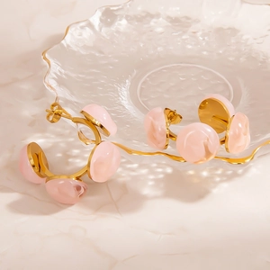 Vintage C-shape stainless steel hoop earrings with pink resin floral marble pattern texture