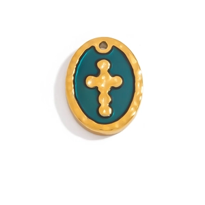 Oval 18K gold-plated stainless steel pendant with green enamel and cross detail