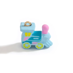 Pendentif de train de dessin animé pour bijoux DIY avec finition en résine colorée