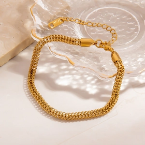 Bracelet chaîne à mailles cubaines plaqué or 18 carats avec fermoir mousqueton pour femme