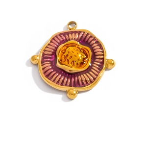 Detailed view of an 18K gold-plated vintage round pendant with purple radial texture