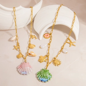 18K gold plated stainless steel necklace with ocean shell and pearl charms set
