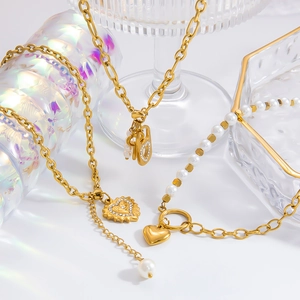 Collier Pendentif Cœur en Acier Inoxydable Avec Künstliche Perle Strass Plaqué Or 18K Mauvais Œil Clé Serrure Bijoux Pour Femmes