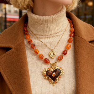 Vintage Roestvrijstalen Hart Hanger Ketting Amber Hars Kraal Maillard Stijl Retro Sieraden Voor Vrouwen Sieraden