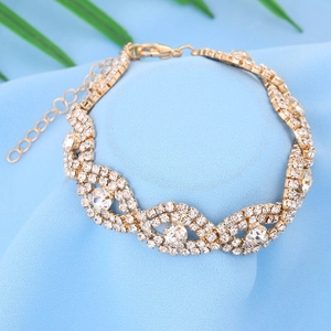 Fashion Alloy Rhinestone Eye Shaped Bracelet For Women Shiny Crystal Inlaid Adjustable Link Chain Party Jewelry Gift