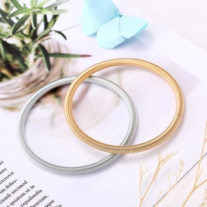 Ensemble de bracelets minimalistes à ressort en acier inoxydable doré et argenté