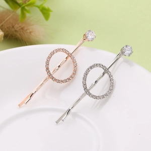 Minimalistische Haarspangen mit Strasssteinen in Roségold und Silber, besetzt mit Zirkonia