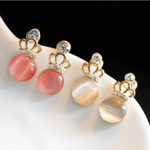 Korean Alloy Artificial Cat's Eye Stone Crown Stud Earrings Elegant Gold Plated Rhinestone Earrings For Women Wedding Jewelry Gift