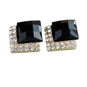 Fashionable square earrings with black gemstone and sparkling rhinestones on gold base