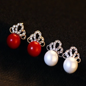Elegante Kronen Künstliche Perlenimitat Ohrstecker Legierung Strass Schmuck Mit Edelstahl Ohrstecker-Stift Für Damen Täglich Hochzeit